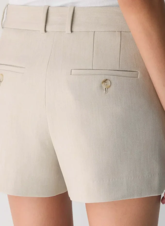 Agency Mini Short – (Re)ssential