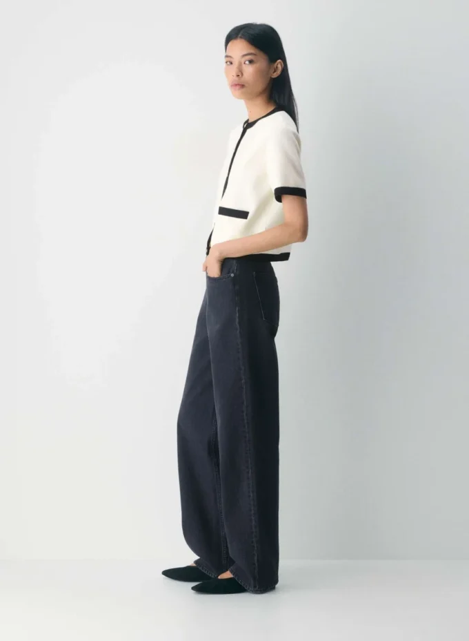 Approach Shortsleeve Cardigan