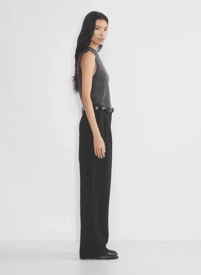 Bare Cashmere Crew Sweater Vest