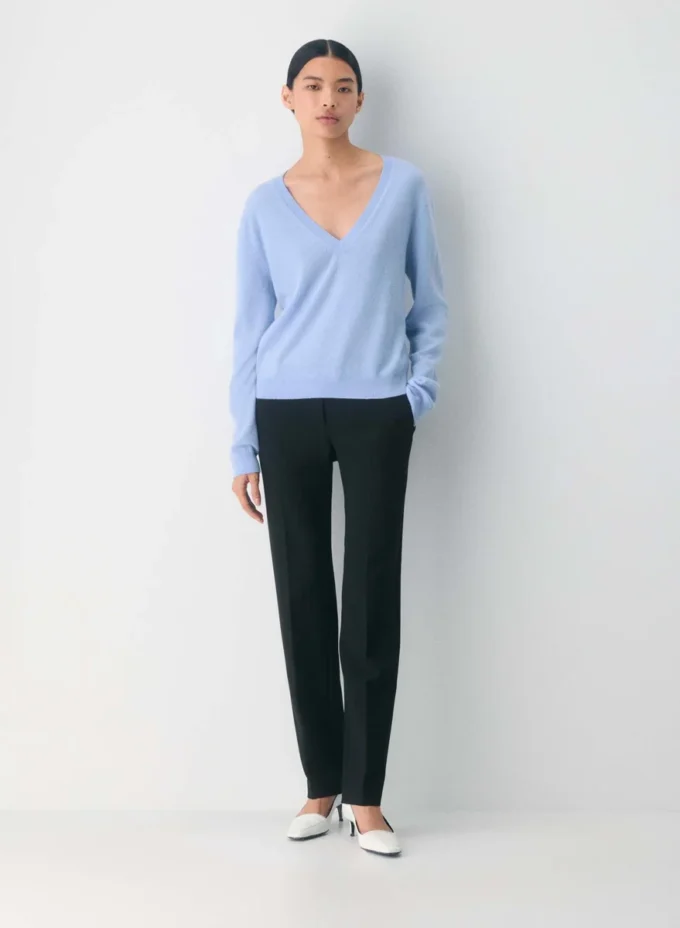 Bare Cashmere V-neck Sweater