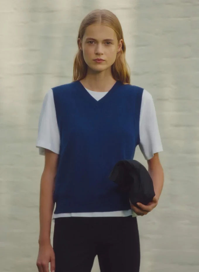 Bare Cashmere V-neck Sweater Vest