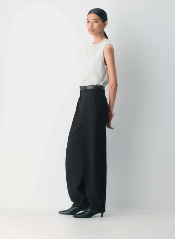 Bare Merino Wool Crew Sweater Vest