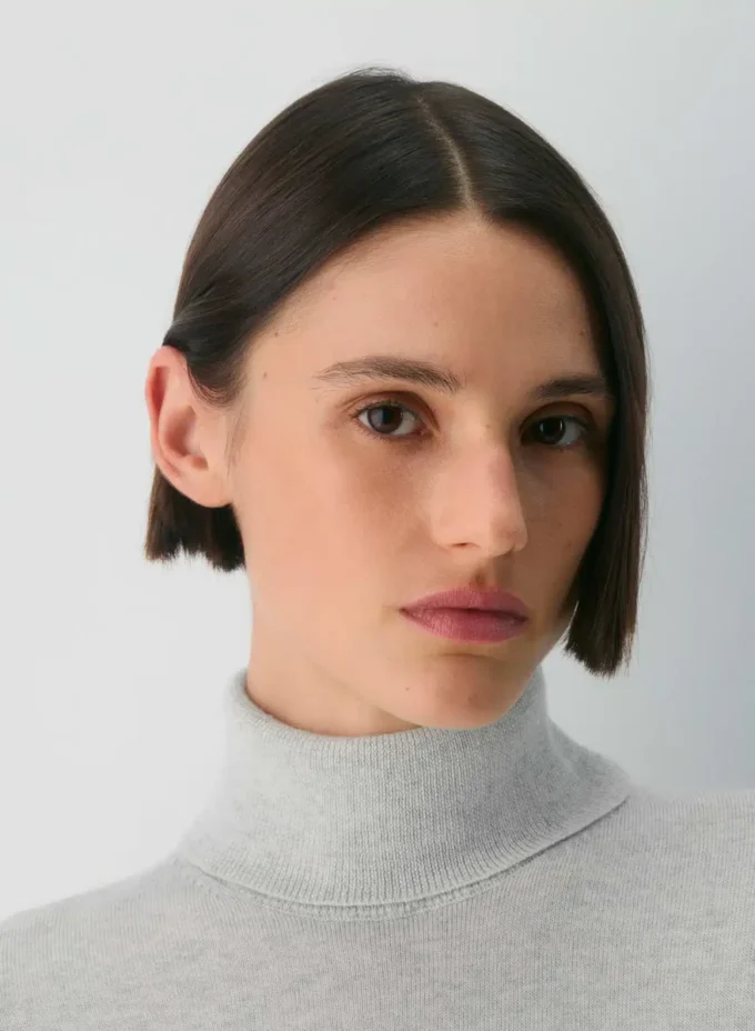 Bare Merino Wool Turtleneck