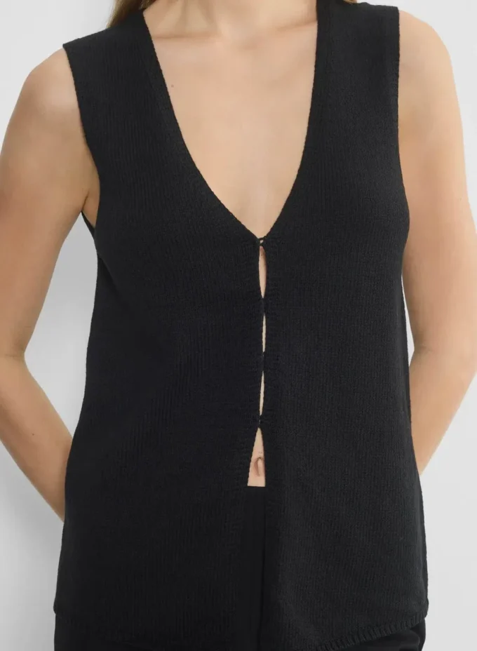 Basque Hip Sweater Vest