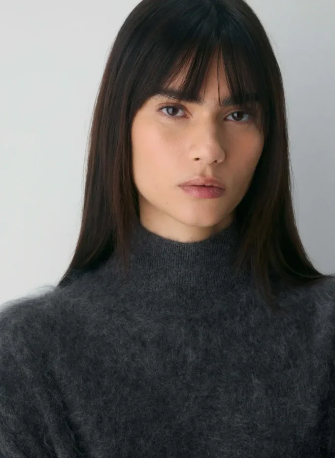 Brushed Cashmere Relaxed Turtleneck