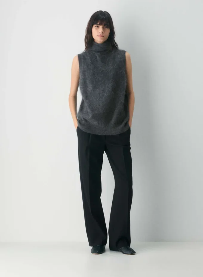 Brushed Cashmere Relaxed Turtleneck Tank