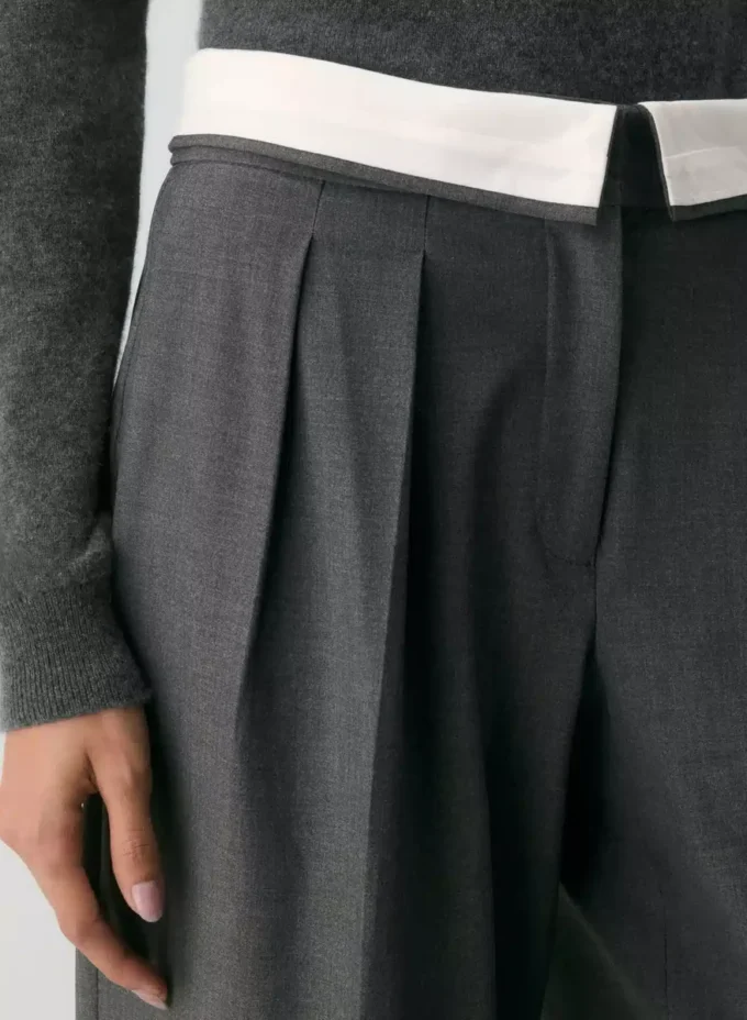 Bureau Pant – (Re)ssential Light