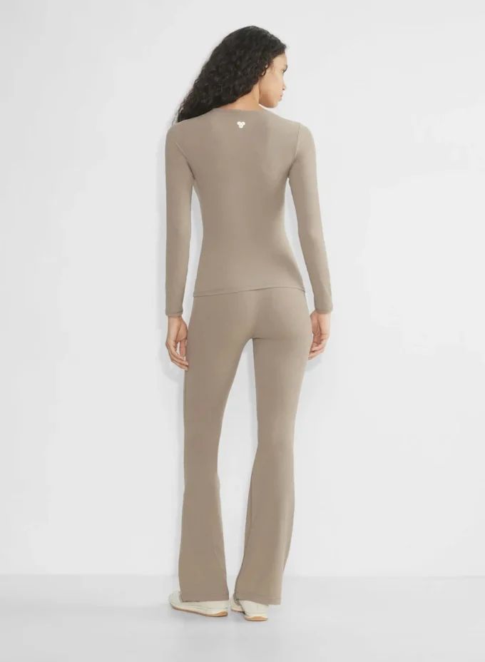 BUTTER Cheeky Hi-Rise Flare Legging BUTTER Cheeky Hi-Rise Flare Legging