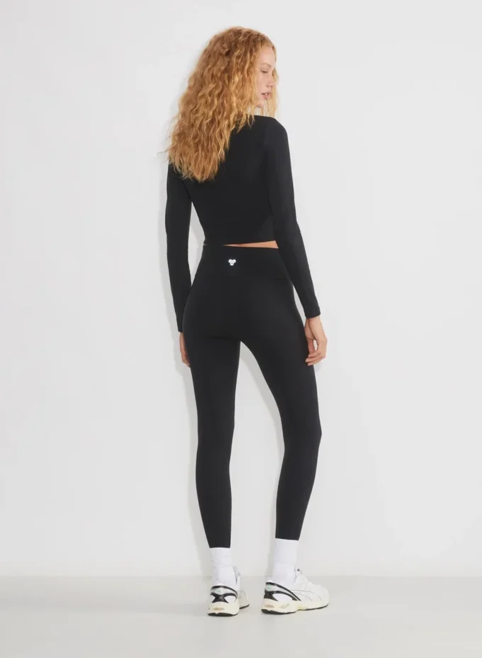 BUTTER Crossover Hi-Rise 26″ Legging BUTTER Crossover Hi-Rise 26″ Legging