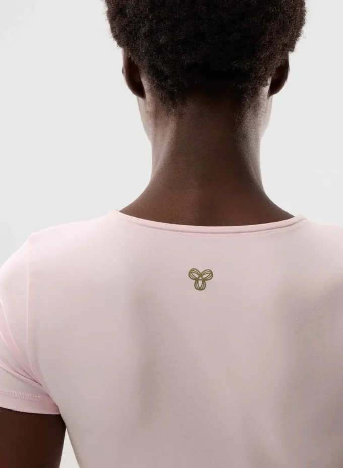 BUTTER Essential T-Shirt BUTTER Essential T-Shirt