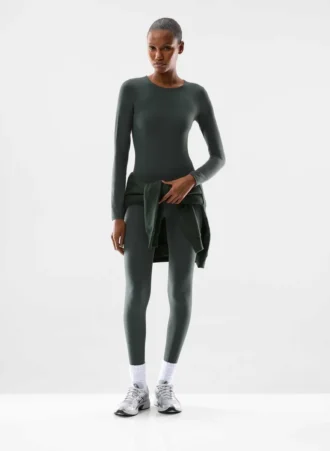 BUTTER New Essential Longsleeve