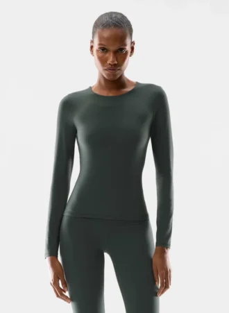 BUTTER New Essential Longsleeve