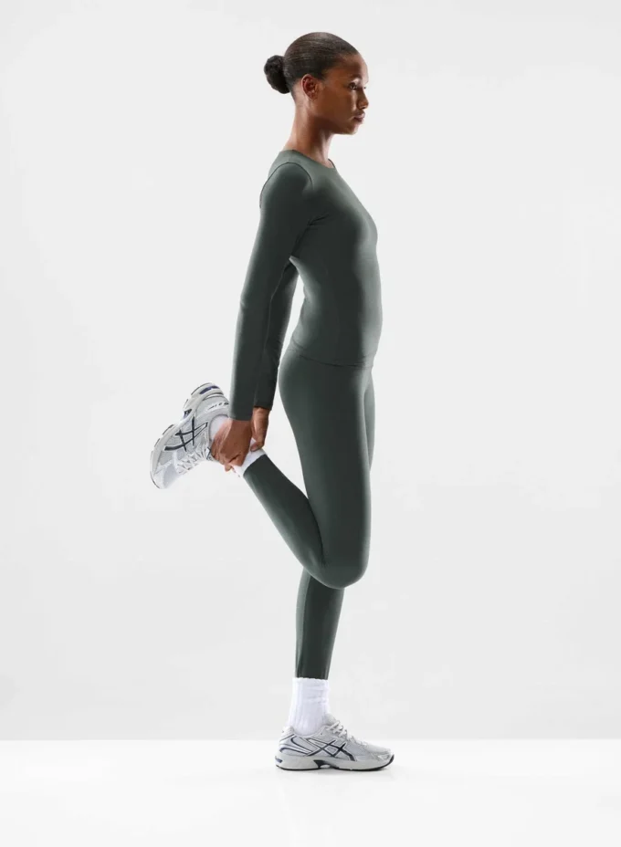 BUTTER New Essential Longsleeve BUTTER New Essential Longsleeve