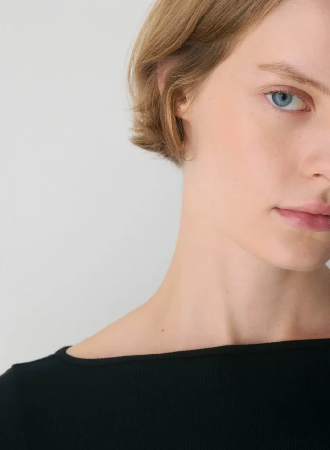 Carnation Longsleeve