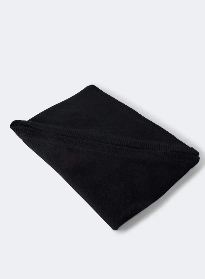 Cashmere Medium Triangle Scarf