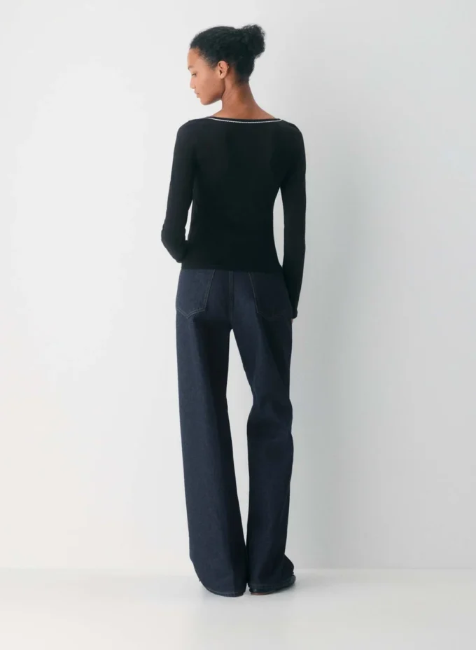 Chill Halfmoon Longsleeve