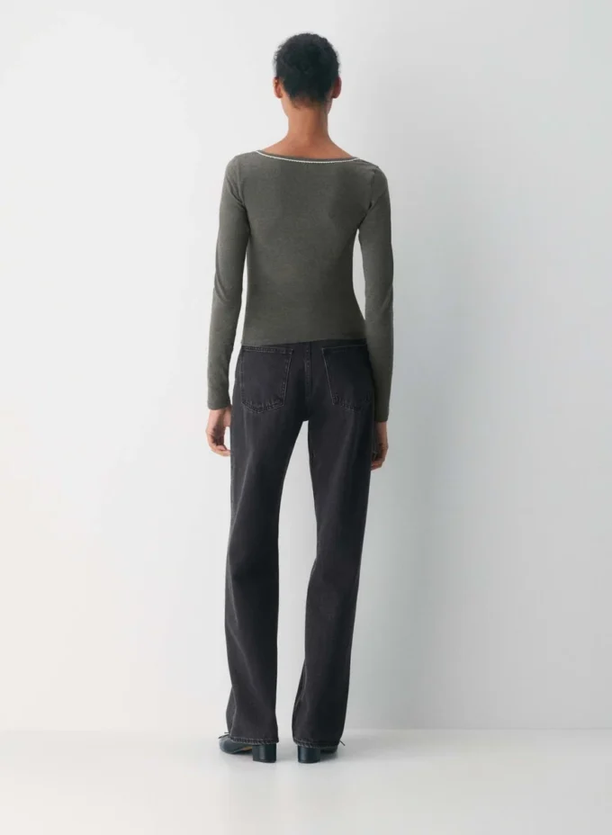 Chill Lovely Longsleeve