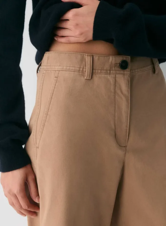 Chino Relaxed Hi-rise Wide Pant