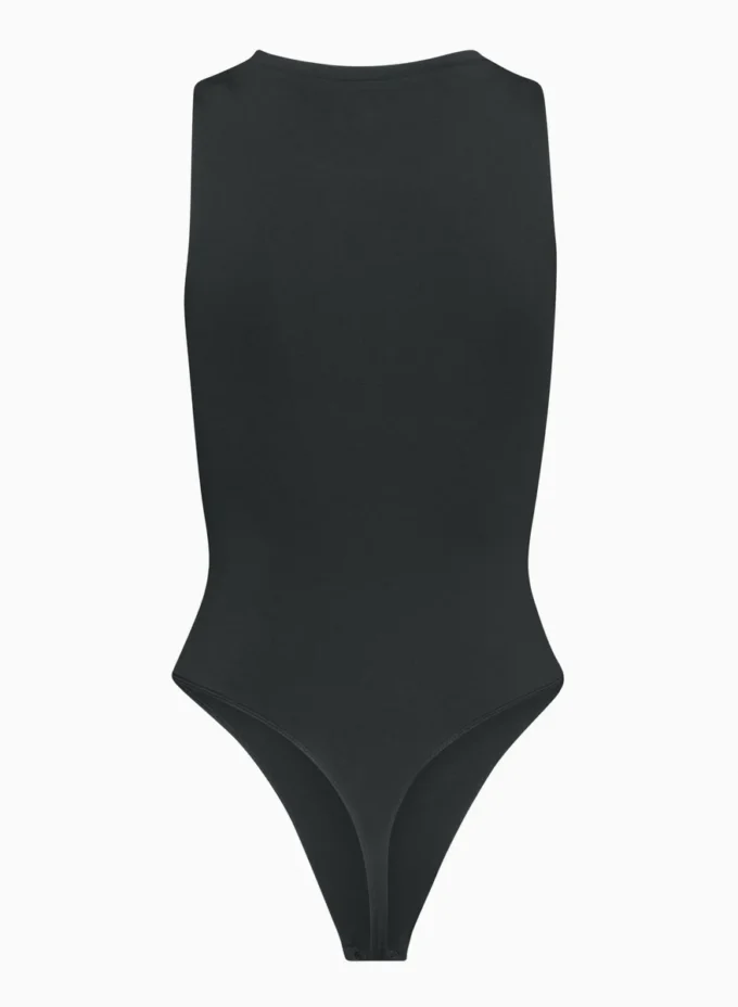 Contour Muscle Bodysuit Contour Muscle Bodysuit