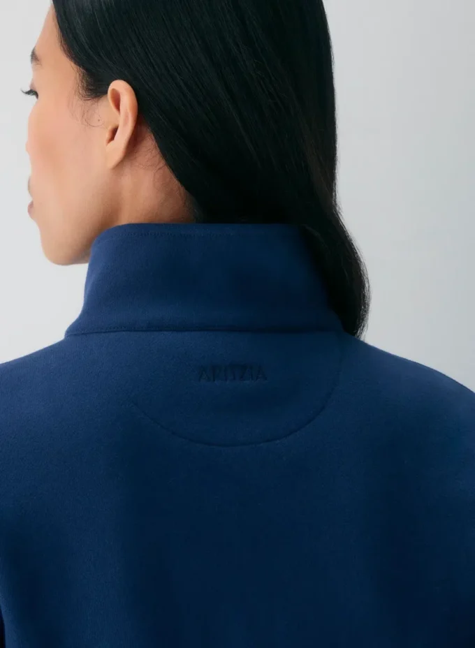 Cozy Sweatfleece Boyfriend Mock Crop Zip-up