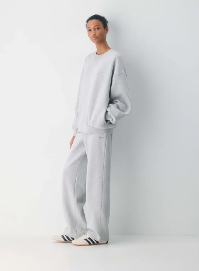 Cozy Sweatfleece New Mega Crew Sweatshirt