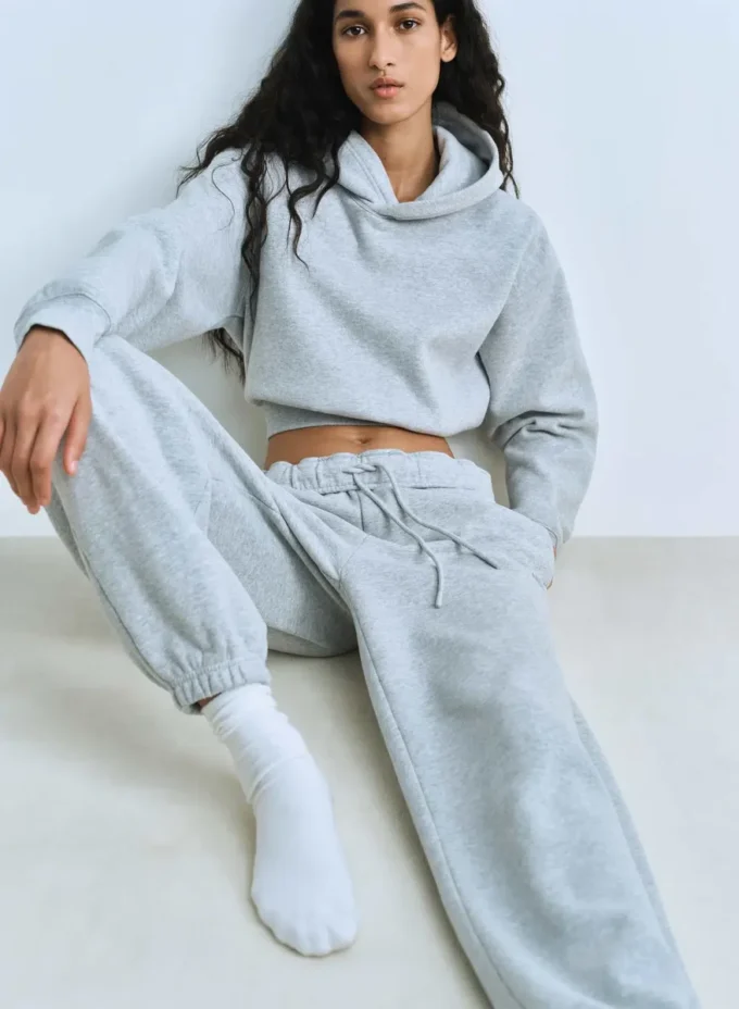 Cozy Sweatfleece Perfect Crop Hoodie