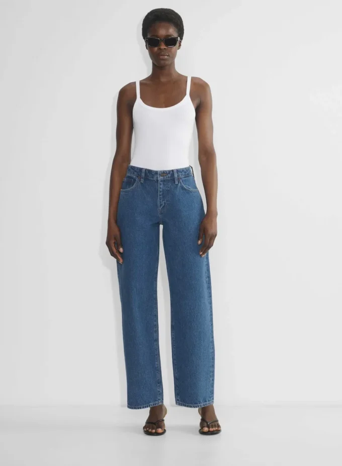 Denim Forum Kai Curve-fit Relaxed Mid-rise Barrel Jean