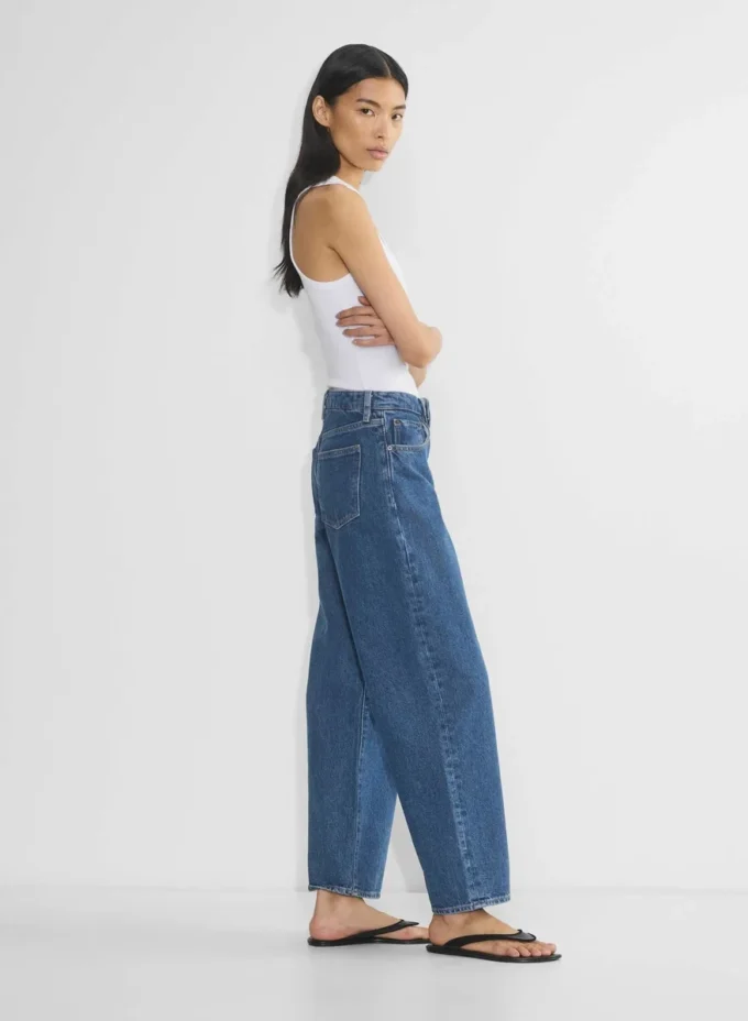 Denim Forum Kai Relaxed Mid-rise Barrel Jean