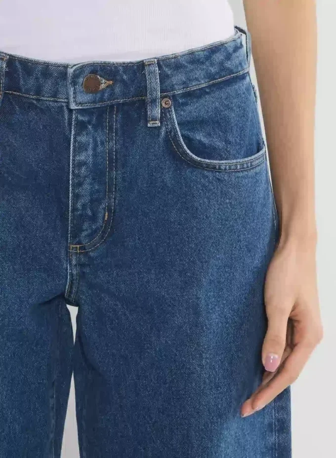 Denim Forum Kai Relaxed Mid-rise Barrel Jean