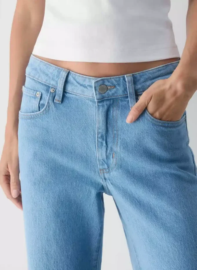 Denim Forum Lana Mid-rise Wide Jean