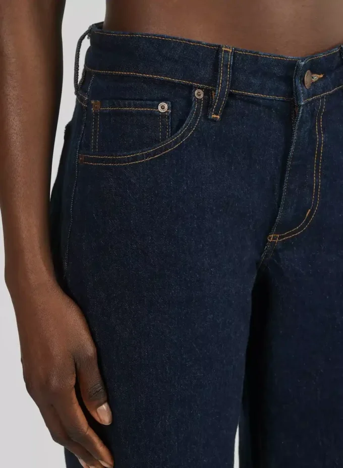 Denim Forum Salma Curve-fit Super Lo-rise Baggy Jean Denim Forum Salma Curve-fit Super Lo-rise Baggy Jean