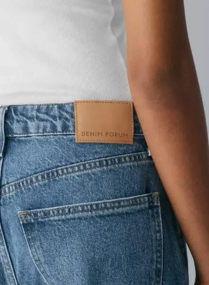 Denim Forum The ’90s Lo-rise Baggy Boyfriend Jean Denim Forum The ’90s Lo-rise Baggy Boyfriend Jean