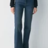 Denim Forum The ‘90s Snatched Mid-rise Straight Jean Denim Forum The ‘90s Snatched Mid-rise Straight Jean