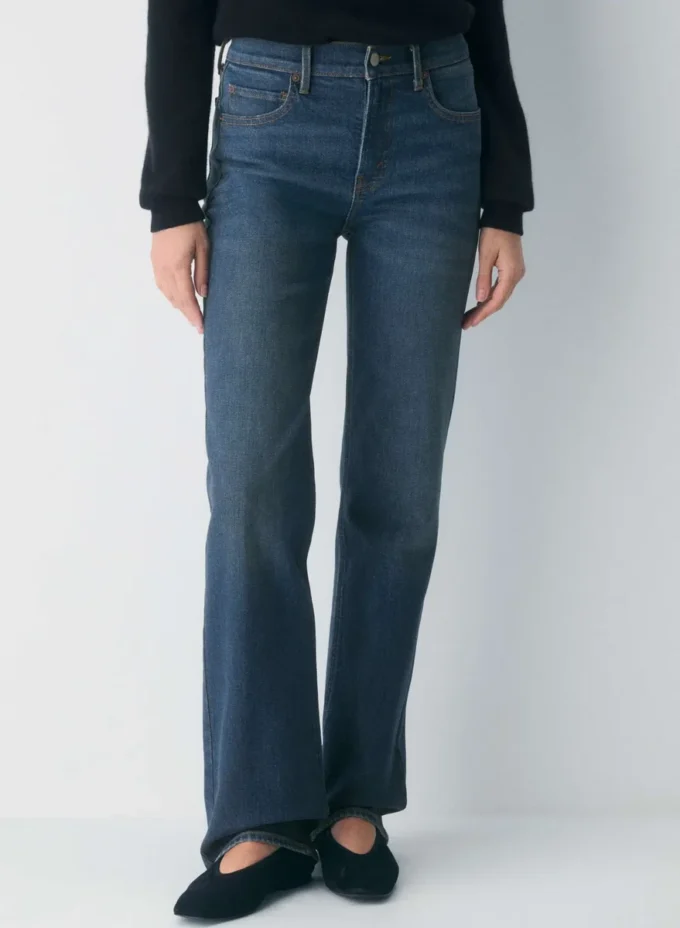 Denim Forum The ‘90s Snatched Mid-rise Straight Jean Denim Forum The ‘90s Snatched Mid-rise Straight Jean