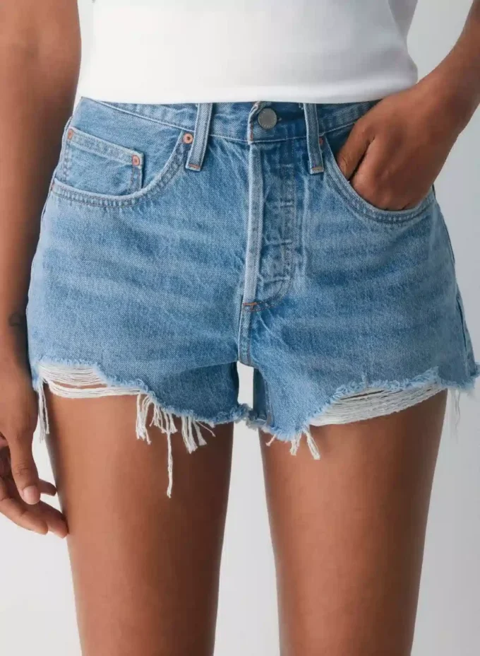 Denim Forum The ’90s Vintage Cut-off Denim Short Denim Forum The ’90s Vintage Cut-off Denim Short
