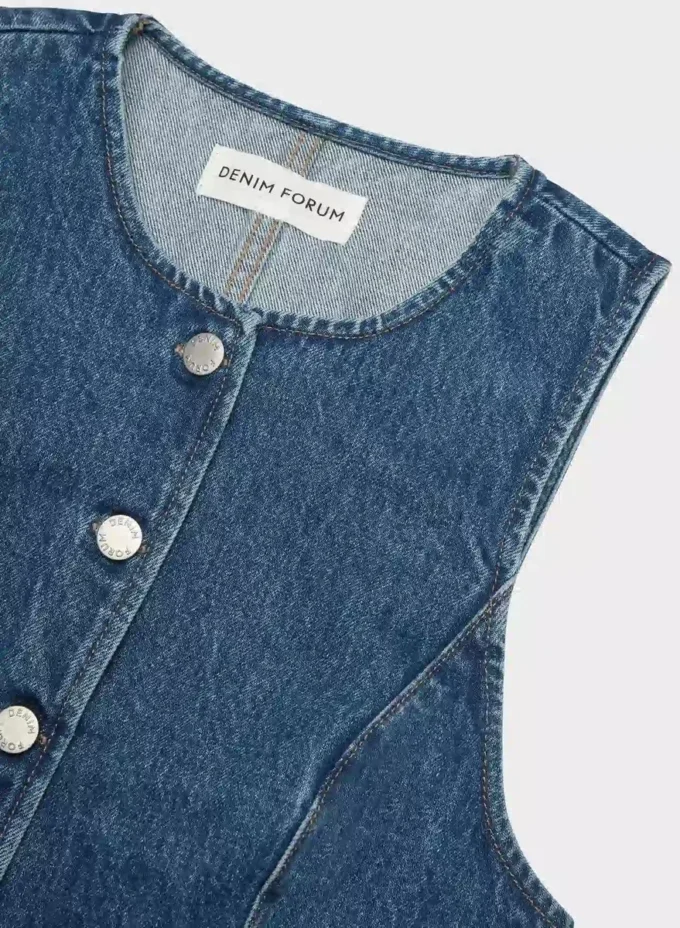 Denim Forum The ‘90s Vintage Denim Vest Denim Forum The ‘90s Vintage Denim Vest