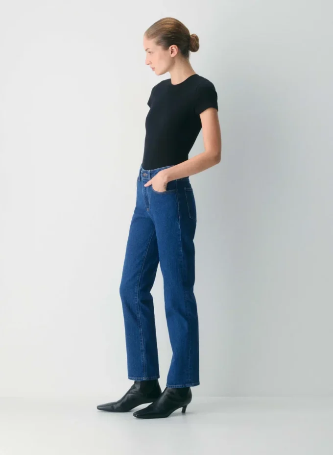 Denim Forum Uma Hi-rise Straight Jean Denim Forum Uma Hi-rise Straight Jean