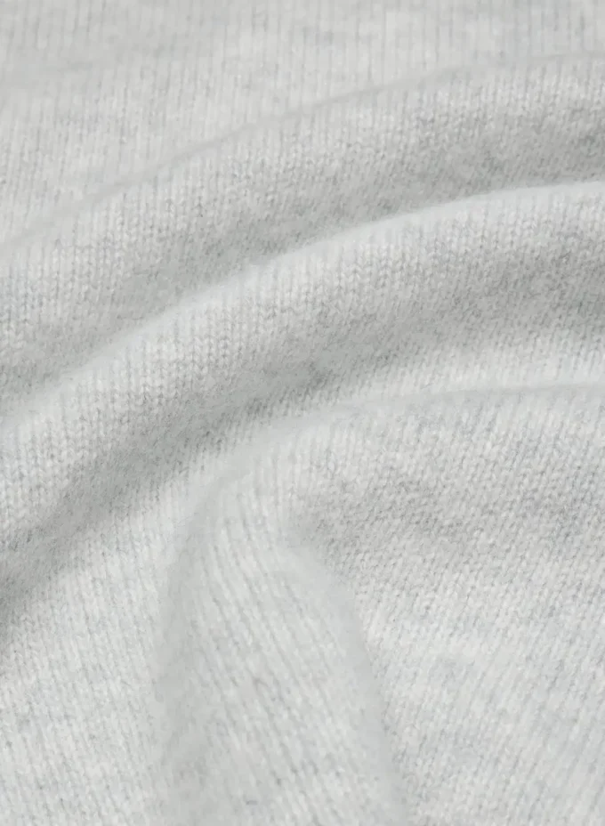 Essential Cashmere Mockneck