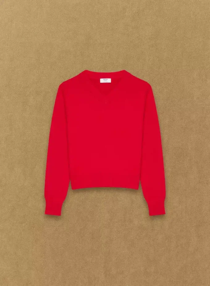 Essential Cashmere V-neck Sweater Essential Cashmere V-neck Sweater