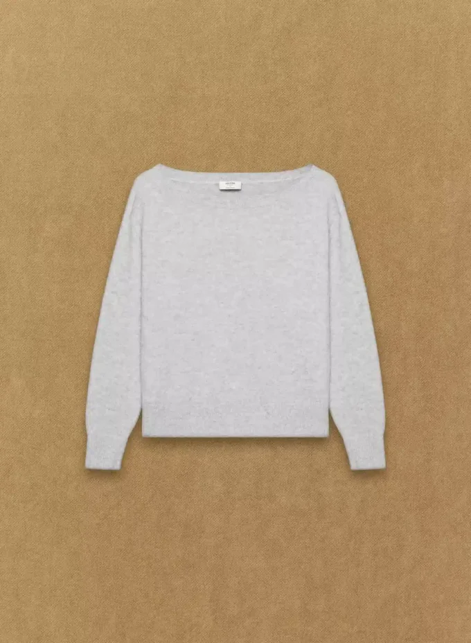 Feather Cashmere Relaxed Boatneck Sweater Feather Cashmere Relaxed Boatneck Sweater