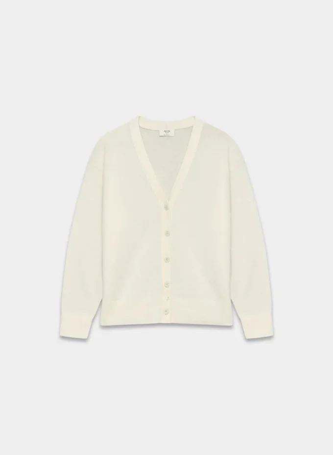 Feather Cashmere Relaxed V-neck Cardigan Feather Cashmere Relaxed V-neck Cardigan