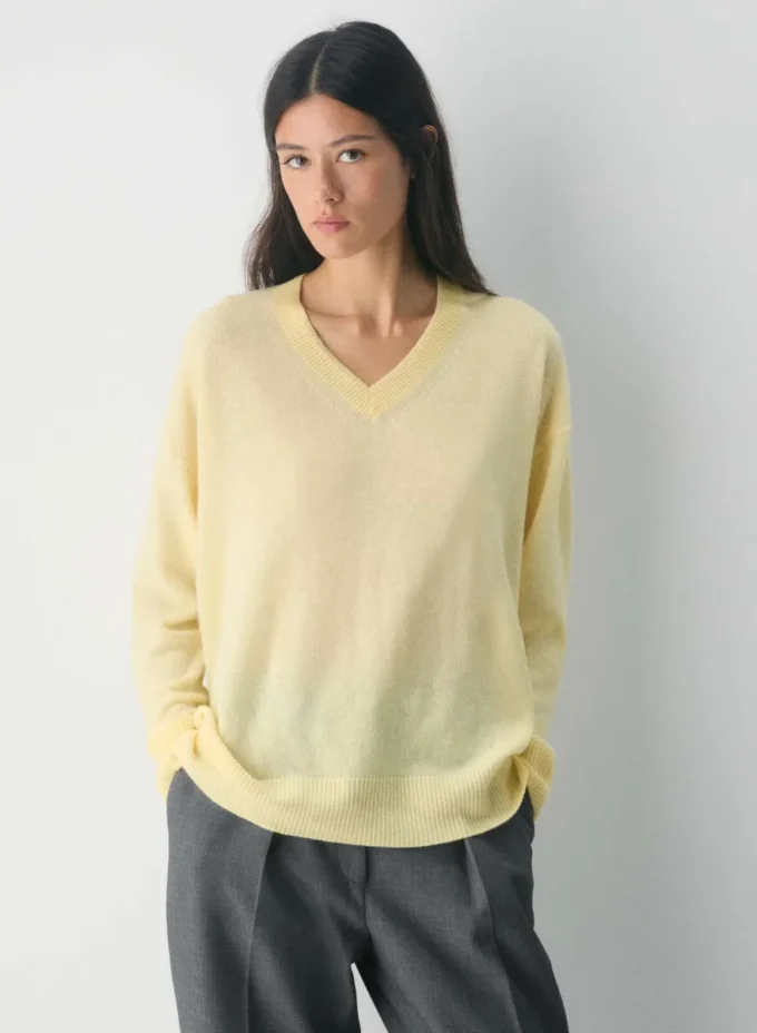 Feather Cashmere Relaxed V-neck Sweater