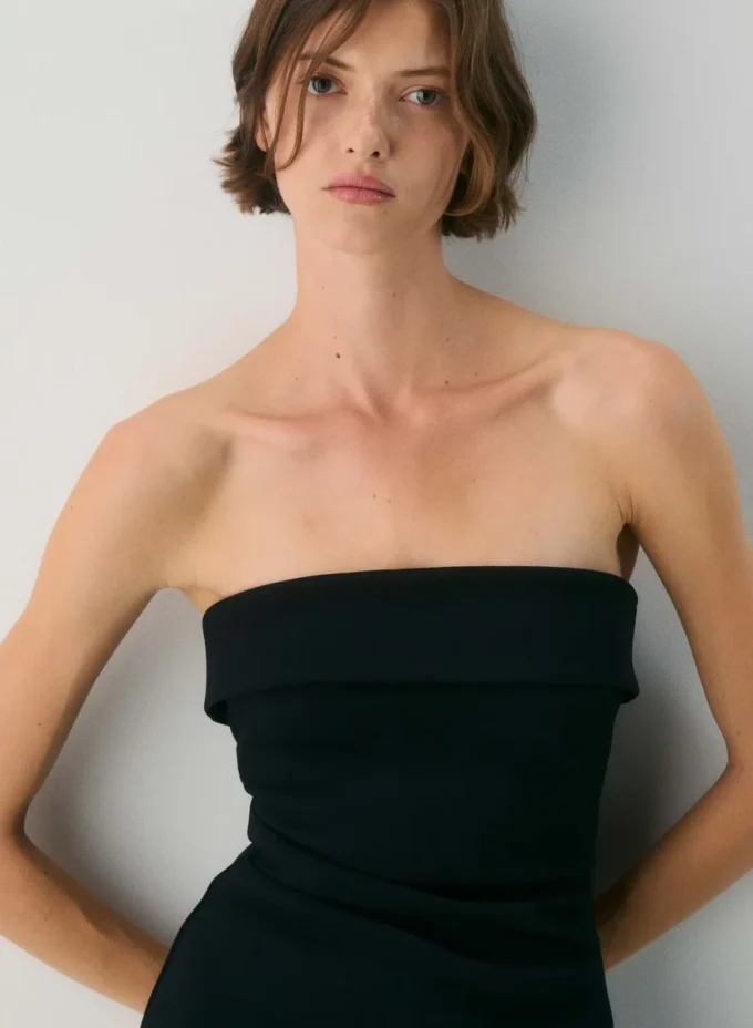 FigureKnit™ Eyecatcher Mini Dress