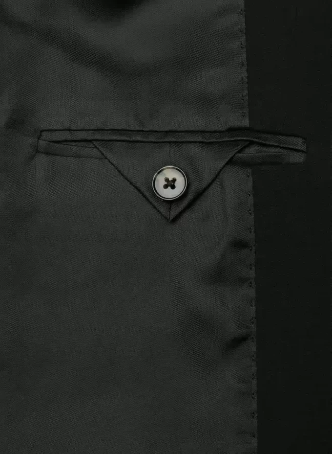 Generation Blazer – (Re)ssential Generation Blazer – (Re)ssential