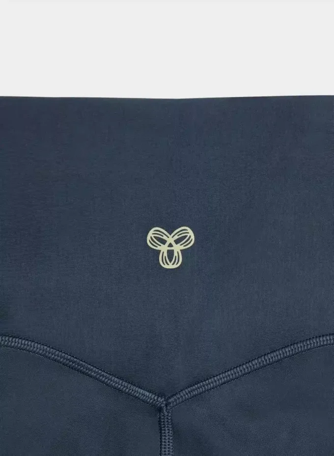 GloTone™ Cheeky Infinite Hi-Rise 5″ Short GloTone™ Cheeky Infinite Hi-Rise 5″ Short