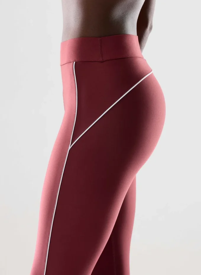 GloTone™ Hustle Hi-Rise 26″ Legging