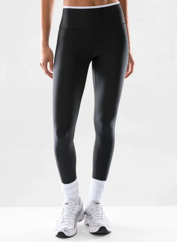 GloTone™ Showup Hi-Rise 26” Legging