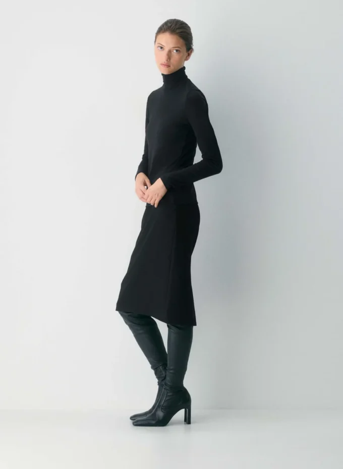 GoodLux Apollo Turtleneck