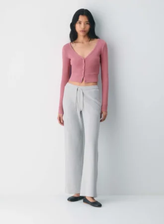 HomeStretch™ Rib V-Neck Waist Button-Up