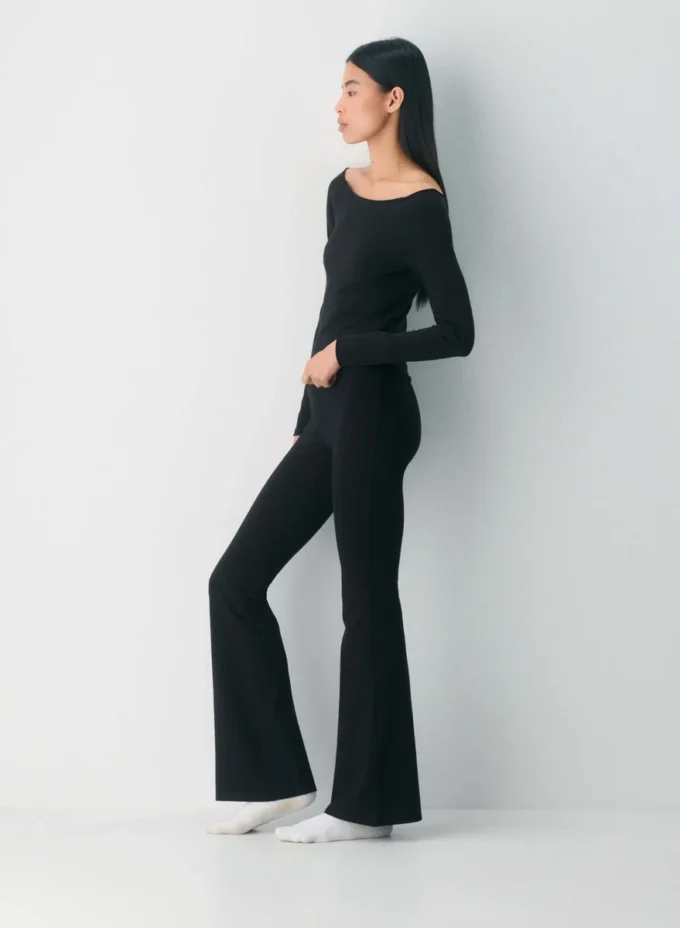 HomeStretch™ Smooth Flare Pant